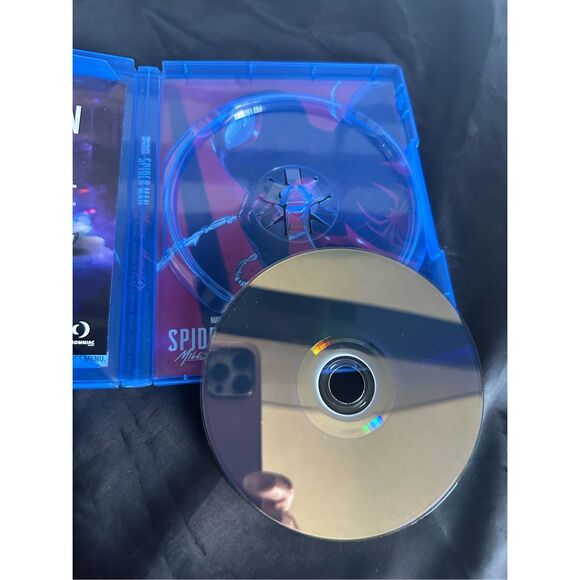 PS5 launch edition, Spider-Man Miles morals - Picture 3 of 3